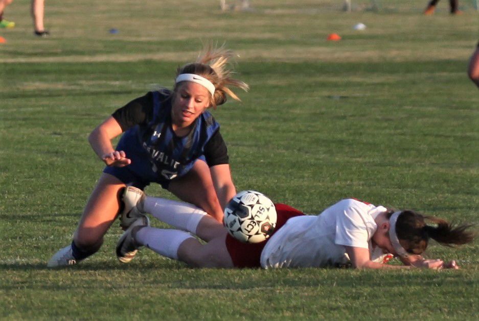 RCC v STM soccer 9.jpg